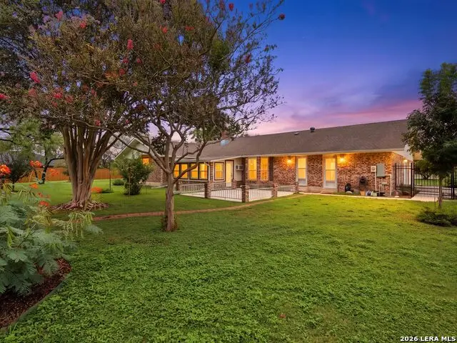 2402 Welsch Ln, New Braunfels, TX 78132 - #1