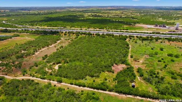 569 Gutierrez Ln Lot 4, Floresville, TX 78114 - #3