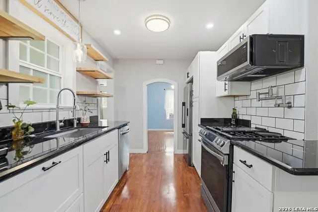 111 Pennystone Ave, San Antonio, TX 78223 - #2