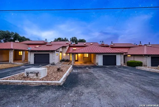 315 Watts Ln #UNIT 8B, Canyon Lake, TX 78133 - #2