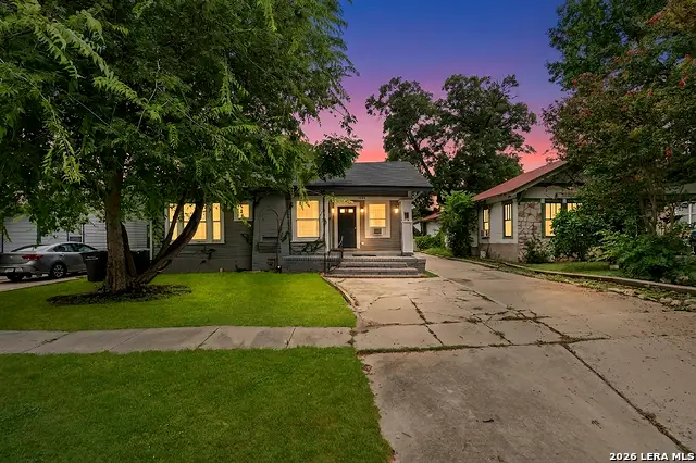 1311 W French Pl, San Antonio, TX 78201 - #1