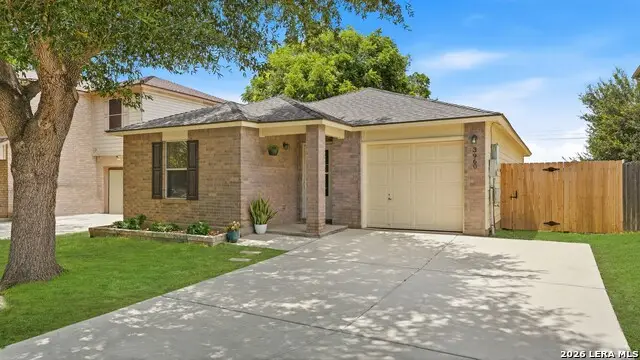 3960 Cherokee Blvd, New Braunfels, TX 78132 - #1