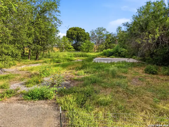 350 Morningview Dr, San Antonio, TX 78220 - #2