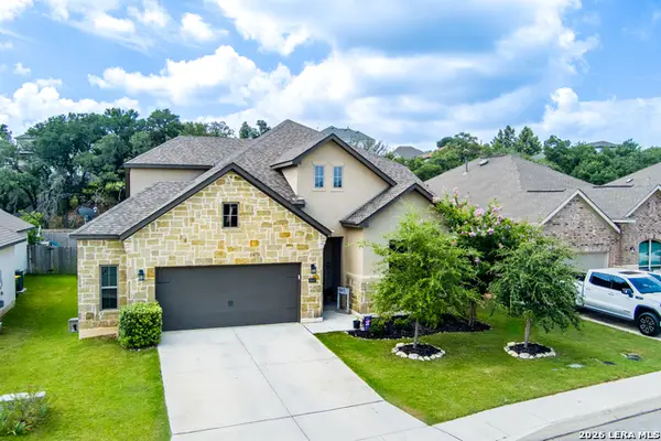 8946 Whimsey Rdg, Fair Oaks Ranch, TX 78015