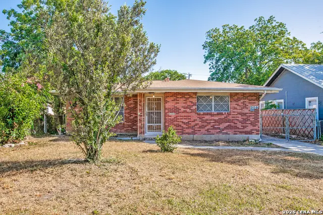 1207 Hammond Ave, San Antonio, TX 78210 - #2