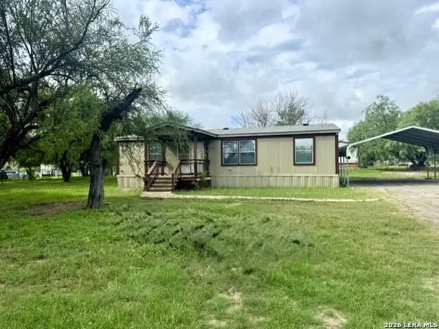 165 County Road 6751, Devine, TX 78016 - #1