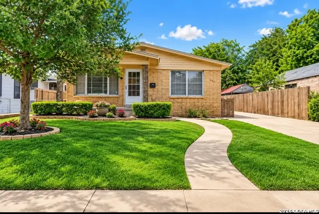 255 Thompson Pl, San Antonio, TX 78225 - #1
