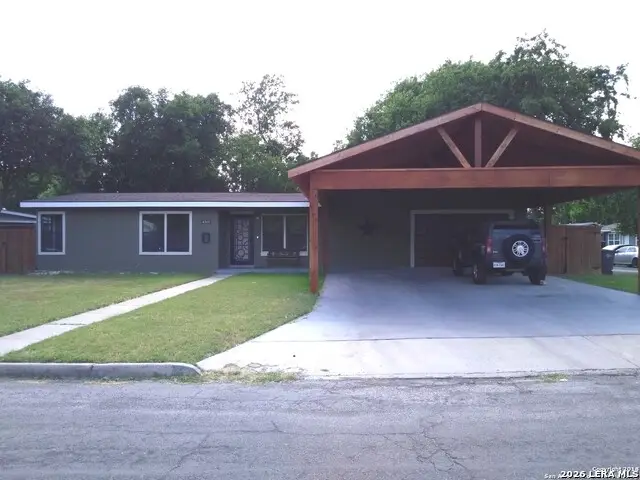 4349 Silver Lake Dr, San Antonio, TX 78219 - #2