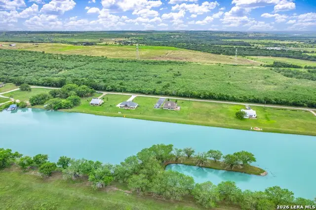 227 Ski Plex Dr, Seguin, TX 78155 - #3
