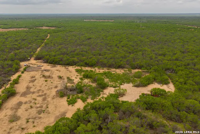 11 Fm 1581, Pearsall, TX 78061 - #1