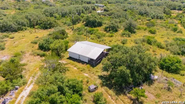 529 Cedar Ridge Rd, Uvalde, TX 78801 - #1