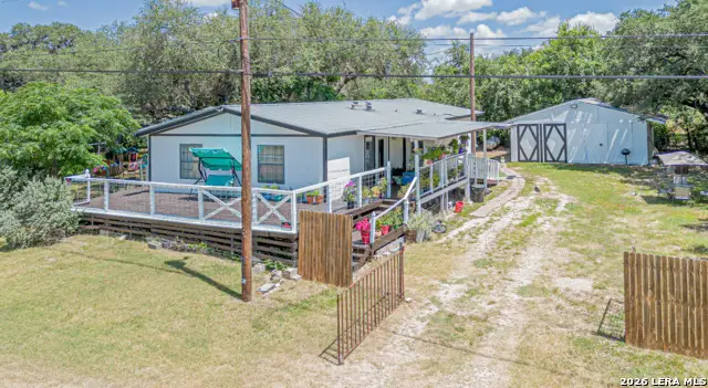 213 Bandera Dr, Bandera, TX 78003 - #1