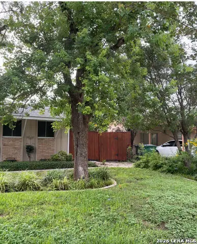8306 Staton Dr, San Antonio, TX 78224 - #2