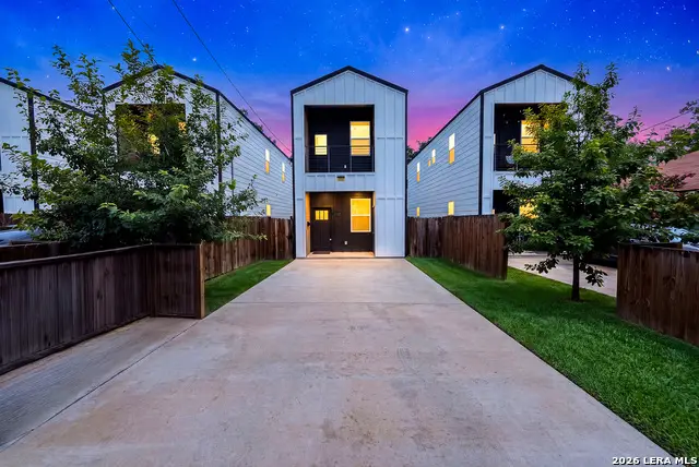 1727 E Crockett St, San Antonio, TX 78202 - #1
