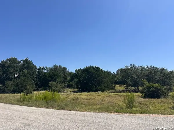 1136 Barolo Ct, New Braunfels, TX 78132