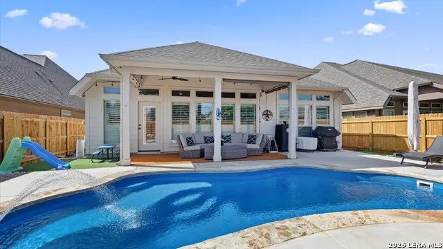 2152 Pioneer, Seguin, TX 78155 - #1