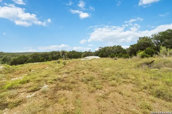 146 George Strait, Canyon Lake, TX 78133