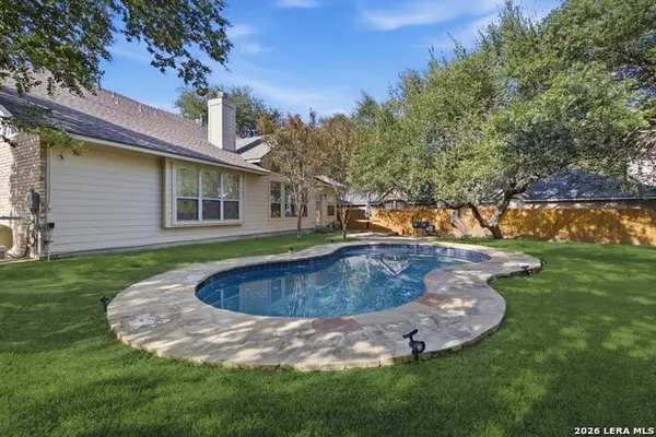 902 Pickwick, San Antonio, TX 78260