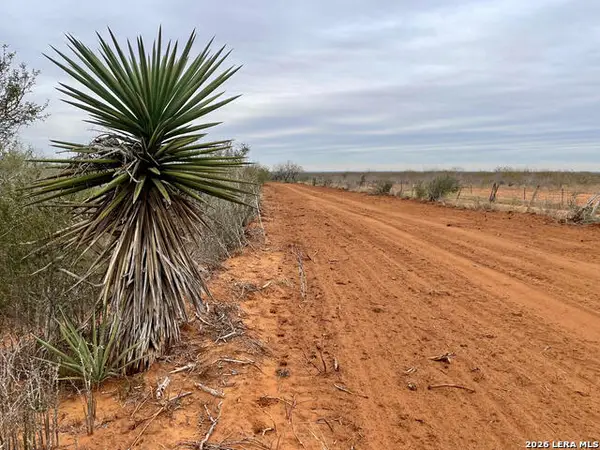 10.01 ACRES Cr 2701 And Fm 140, Bigfoot, TX 78005