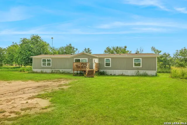 8954 County Road 128, Floresville, TX 78114 - #2
