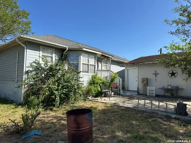 186 County Road 148, Kenedy, TX 78119 - #3