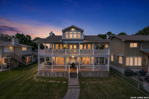 519 Cedarhill Dr, Granite Shoals, TX 78654