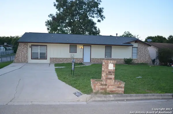 7401 Sage Oak St, Live Oak, TX 78233