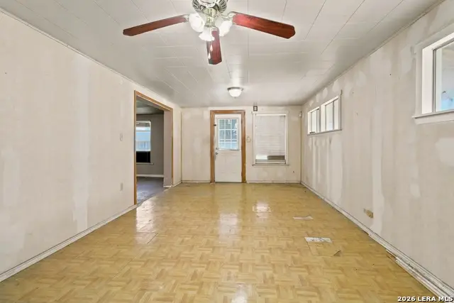 1401 Santa Barbara, San Antonio, TX 78201 - #2
