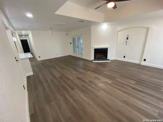 8355 Timber Basin St, San Antonio, TX 78250 - #2