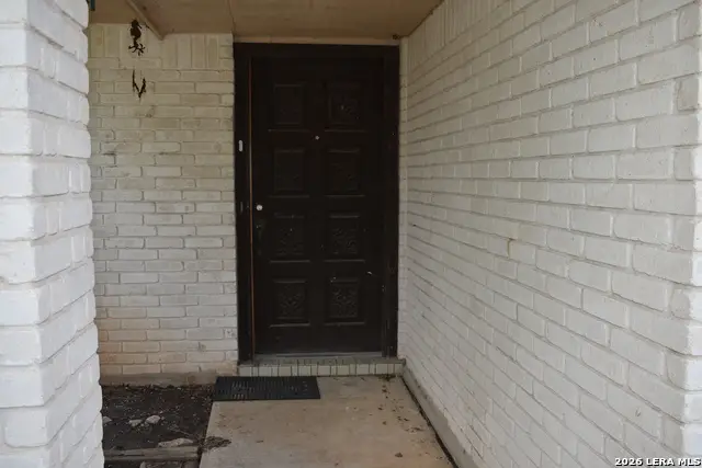 6142 Lyngrove St, San Antonio, TX 78249 - #2