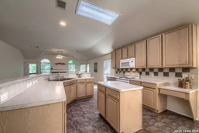 1317 Arroyo Loma, Schertz, TX 78154 - #3