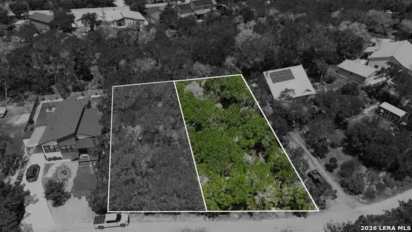 1660 Winding Creek Trl, Spring Branch, TX 78070