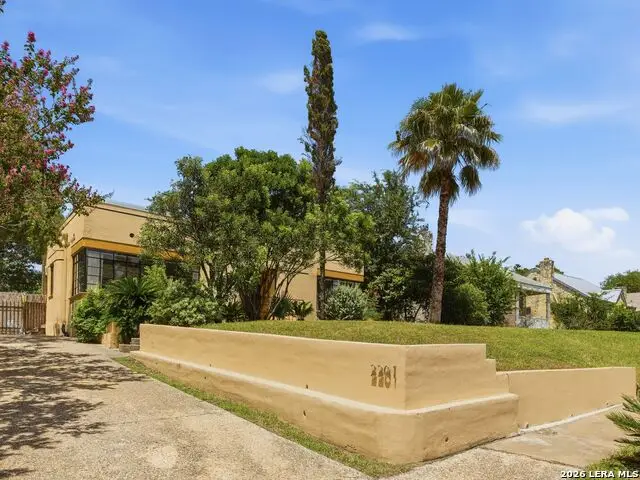 2201 W Mulberry Avenue, San Antonio, TX 78201 - #1