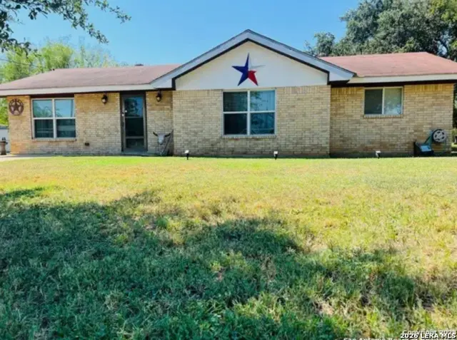 305 E Hugo St, Dilley, TX 78017 - #1