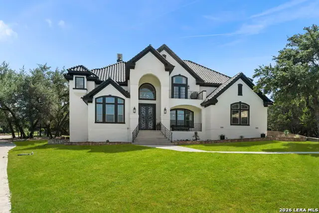 9314 Schoolhouse Rd, San Antonio, TX 78255 - #2