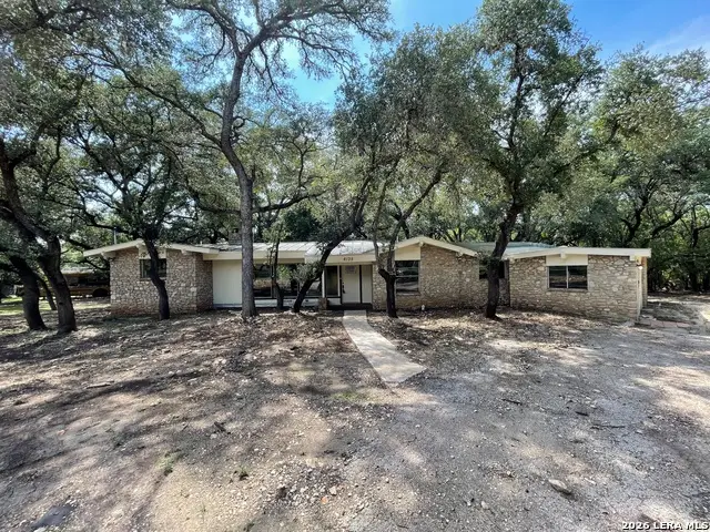 6135 Hollyhock Rd, San Antonio, TX 78240 - #1
