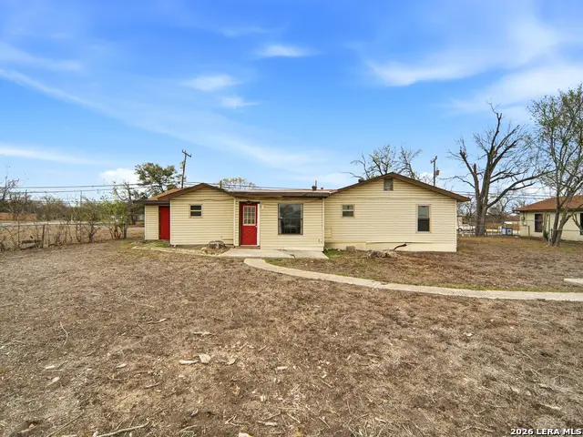 305 Toepperwein Rd, Converse, TX 78109 - #2