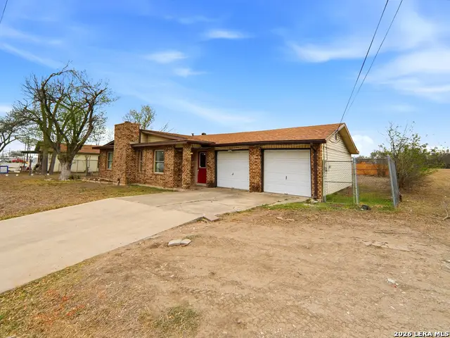 305 Toepperwein Rd, Converse, TX 78109 - #3