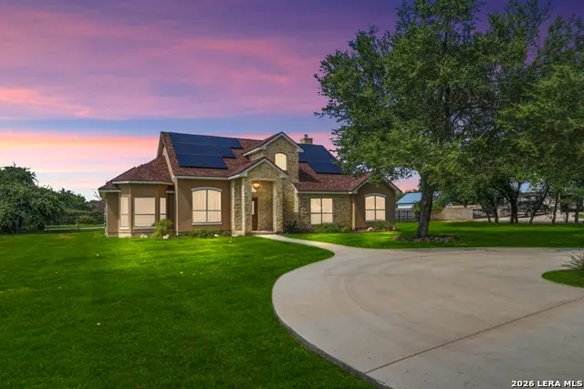 200 Texas Country Dr, New Braunfels, TX 78132 - #3