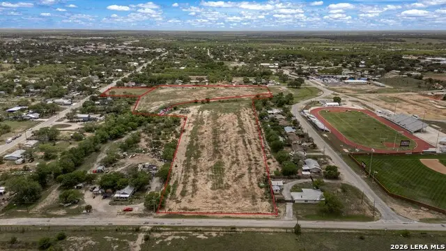 000 Colonial West, Devine, TX 78016 - #3