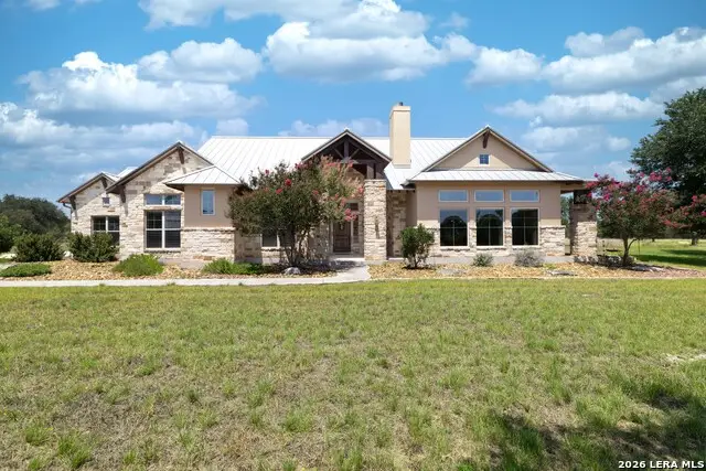 762 Buckskin Trl, Bandera, TX 78003 - #1