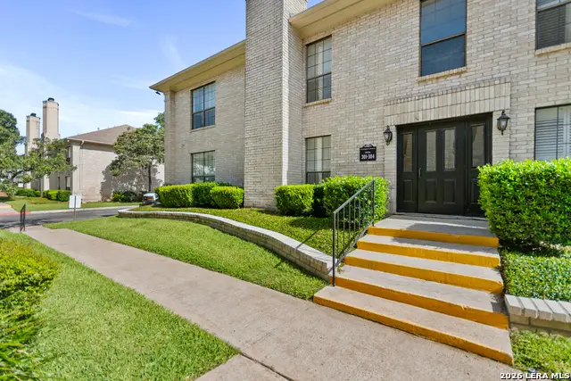 2611 Eisenhauer #304, San Antonio, TX 78209 - #2