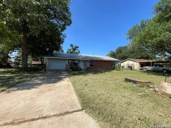 515 Margo, Pearsall, TX 78061