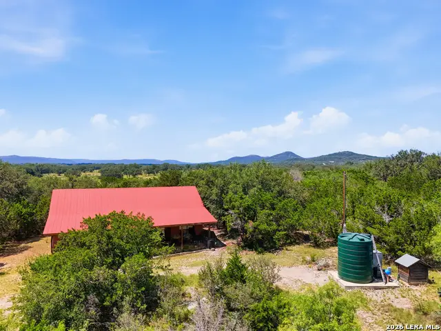 423 Kahn Rd, Rio Frio, TX 78879 - #3