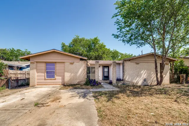 5427 Santa Cruz St, San Antonio, TX 78228 - #2
