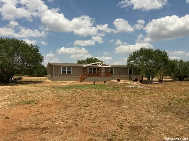 8960 W Fm 140, Charlotte, TX 78011 - #1