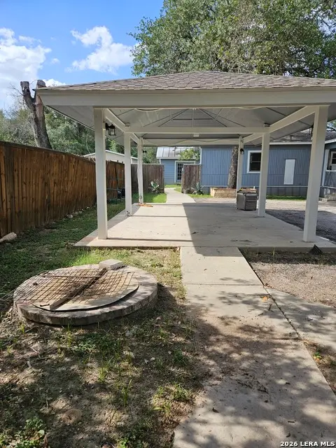 4814 Lost Hills Dr, Elmendorf, TX 78112 - #2