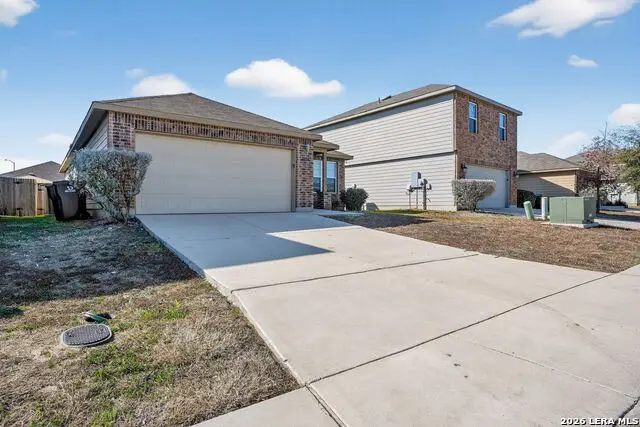 9409 Apple Ridge Ln, San Antonio, TX 78239 - #2