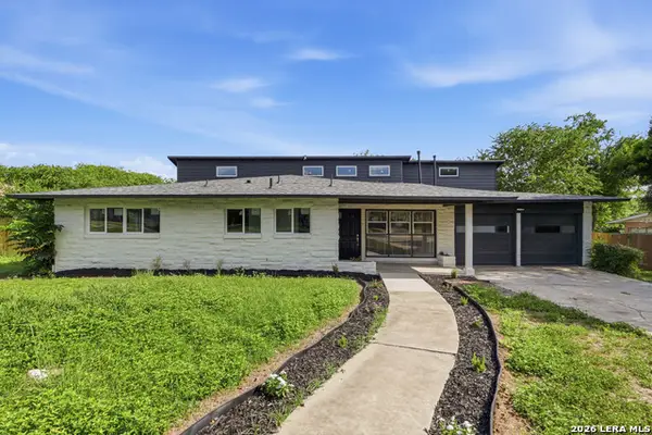 214 Shadywood Ln, San Antonio, TX 78216