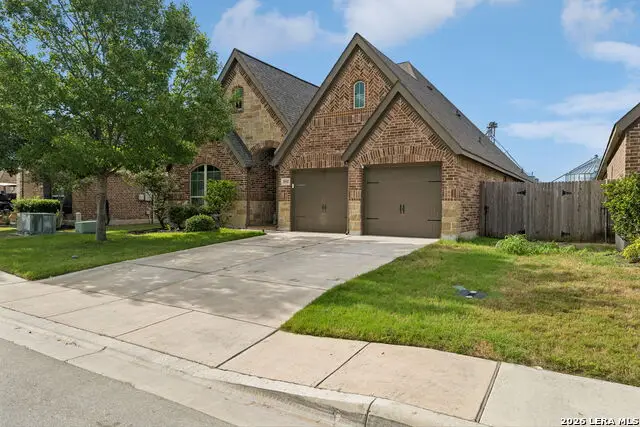 1937 Field Brk, Seguin, TX 78155 - #3